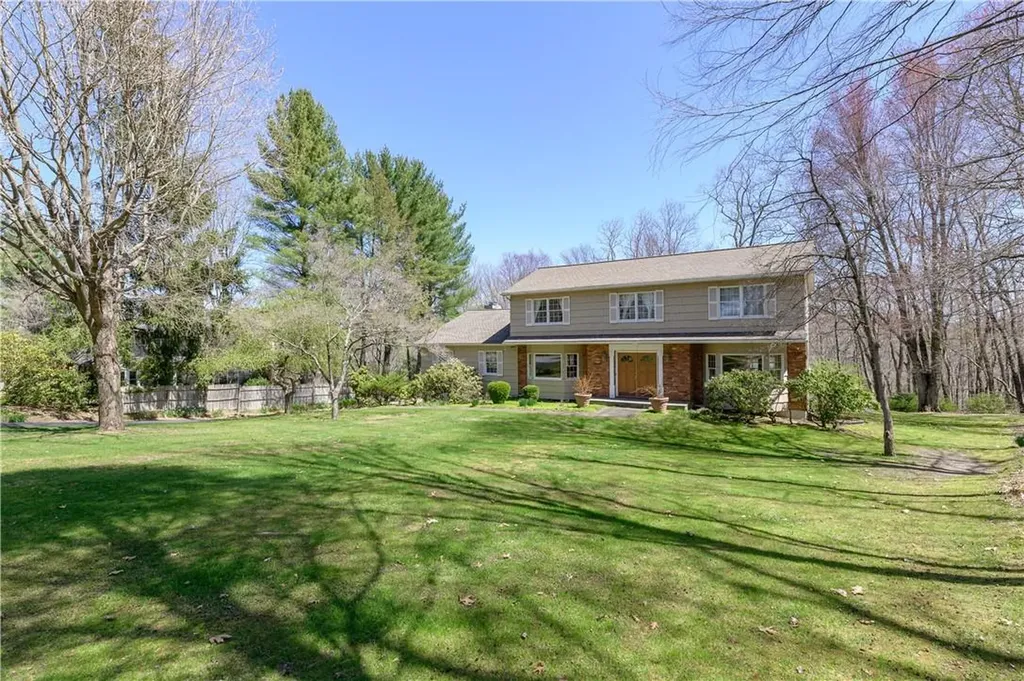 5 Sawgrass Drive Katonah NY 10536