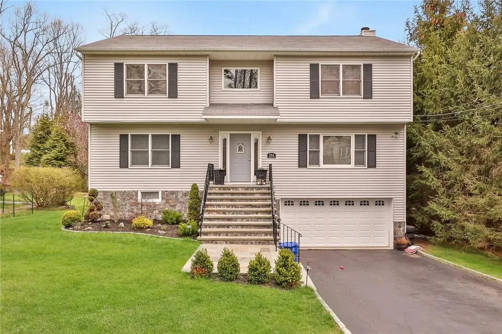 26a Rutledge Road Valhalla NY 10595