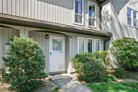 35 Villa Drive Peekskill NY 10566