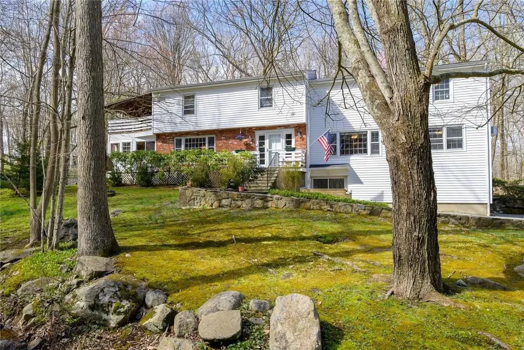 17 Pine Drive Pound Ridge NY 10576