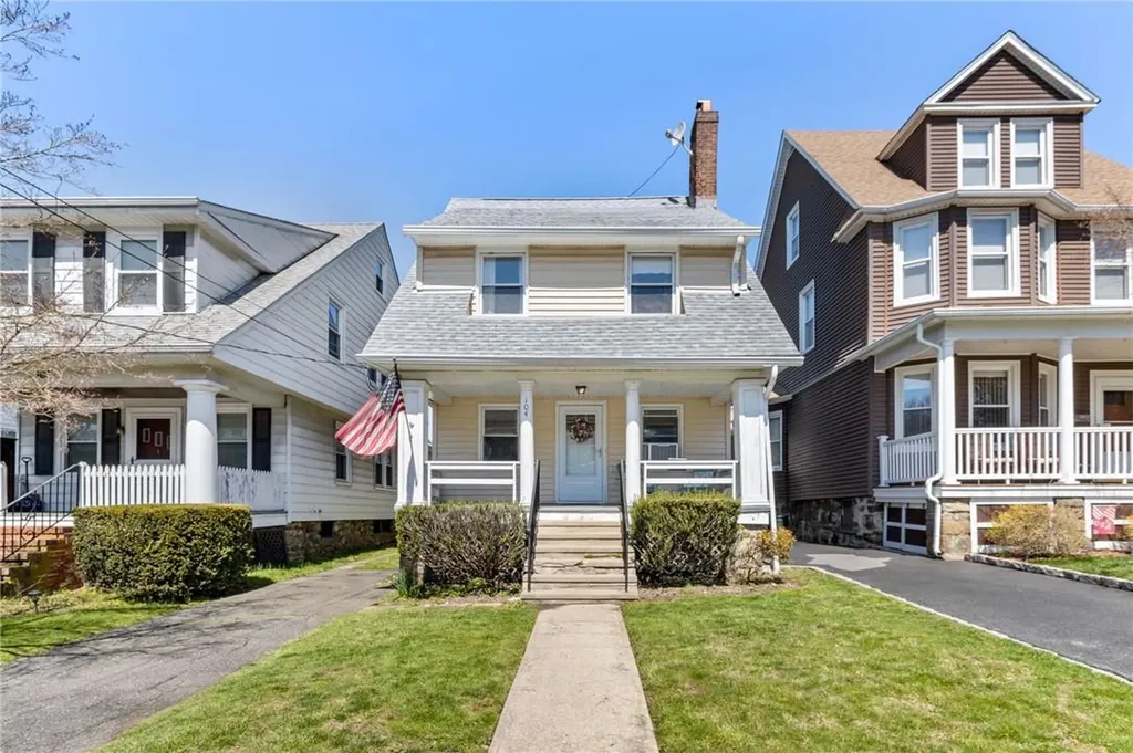 104 Brookside Place New Rochelle NY 10801