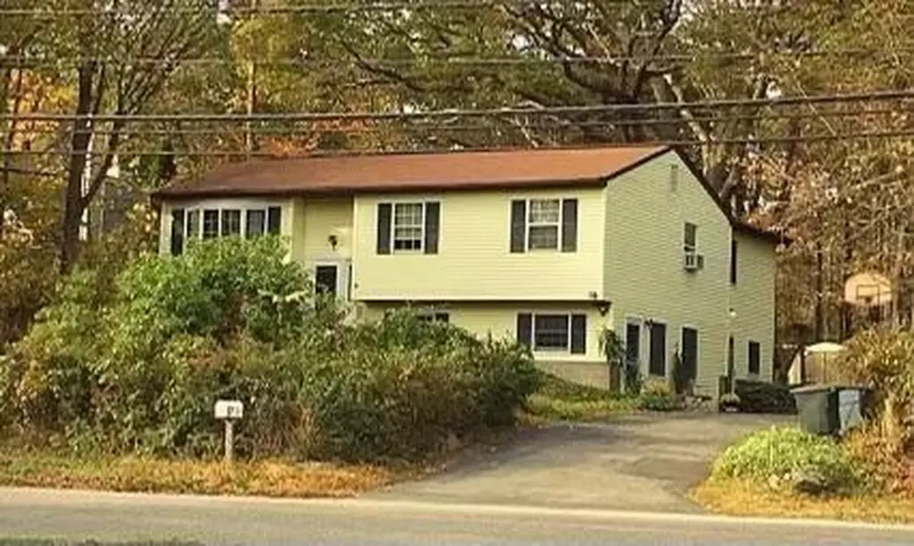 302 Schunnemunk Street Monroe NY 10950