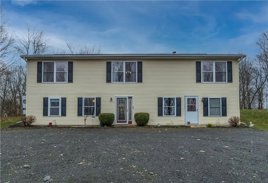 1516 State Route 32 Wallkill NY 12589