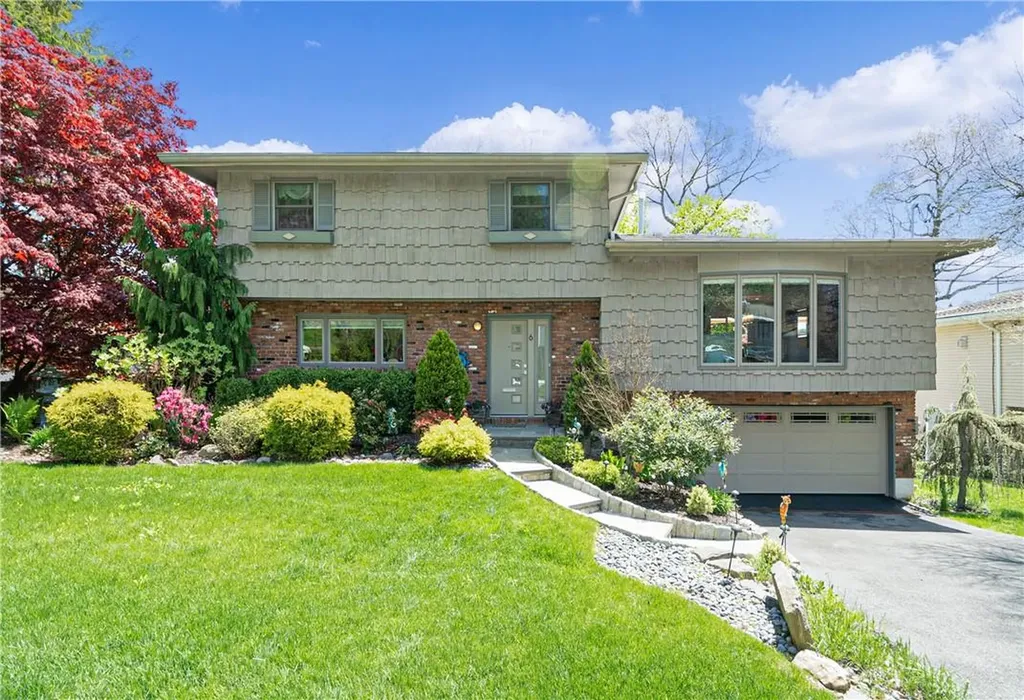 6 Cornell Drive Hartsdale NY 10530