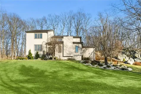 101 Acorn Road Brewster NY 10509