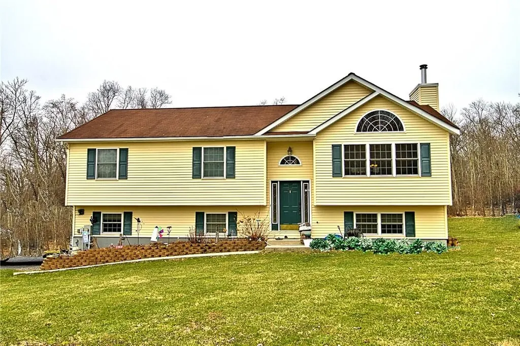 431 Awosting Road Pine Bush NY 12566