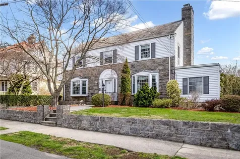 225 Commonwealth Avenue Mount Vernon NY 10552