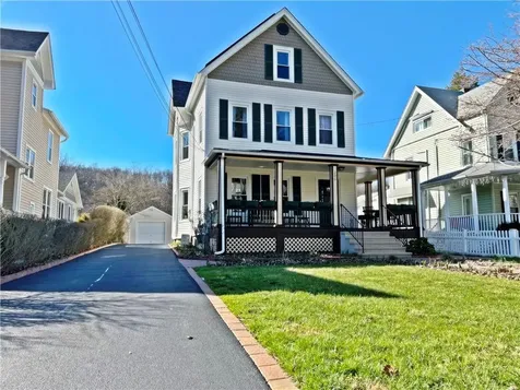 206 Washington Avenue Pleasantville NY 10570