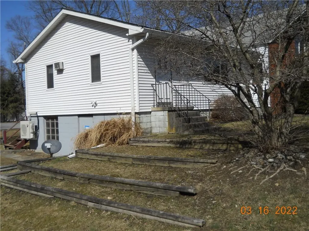 546 Vassar Road Poughkeepsie NY 12603