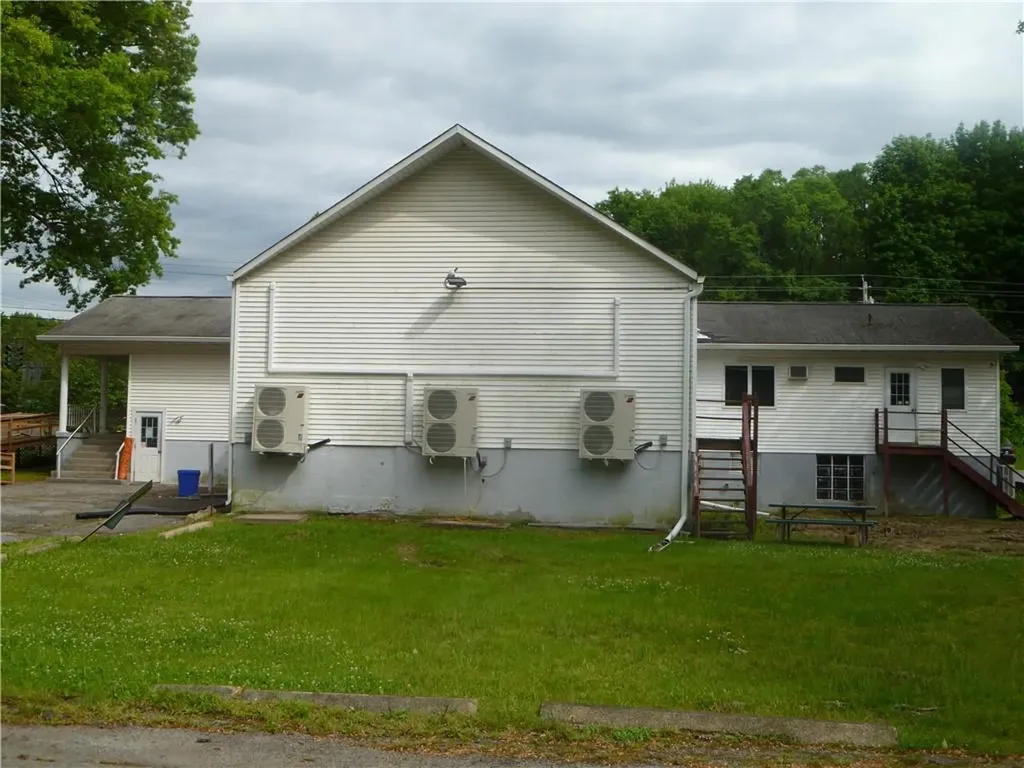546 Vassar Road Poughkeepsie NY 12603