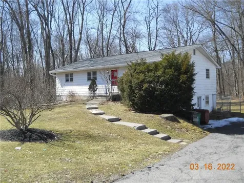 546 Vassar Road Poughkeepsie NY 12603