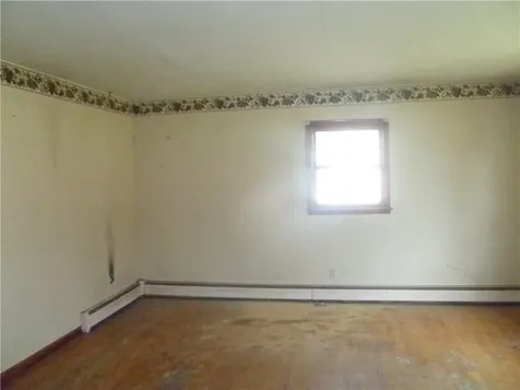 546 Vassar Road Poughkeepsie NY 12603