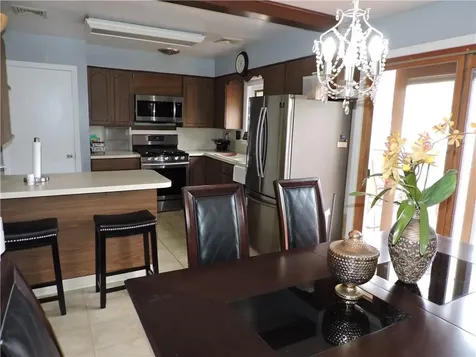 8 W Palmer Avenue Nanuet NY 10954