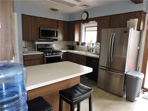 8 W Palmer Avenue Nanuet NY 10954