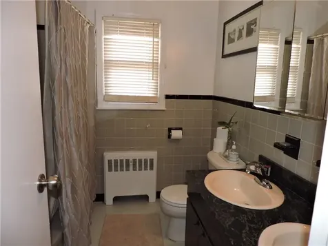 8 W Palmer Avenue Nanuet NY 10954