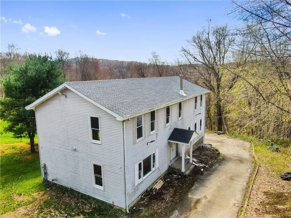 537 E Branch Road Patterson NY 12563