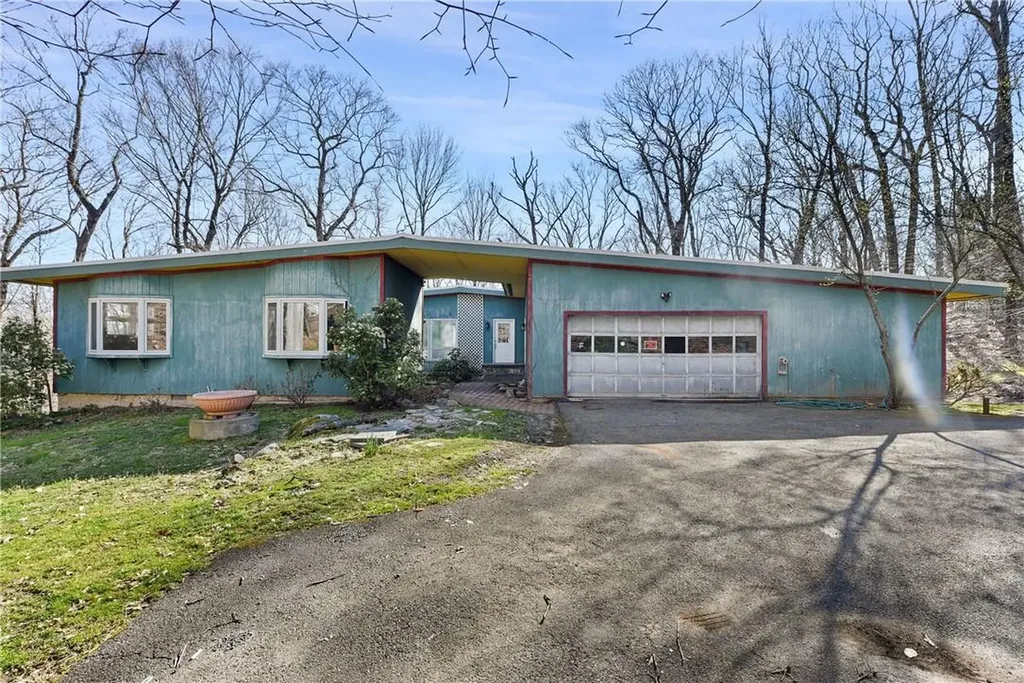 8 Pheasant Drive Armonk NY 10504