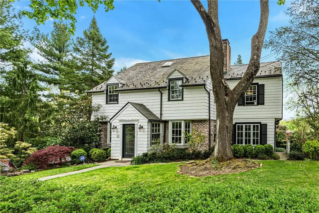 21 Argyle Road Scarsdale NY 10583