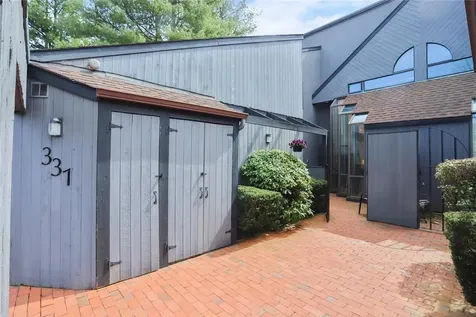 331 Old Cedar Road Hartsdale NY 10530