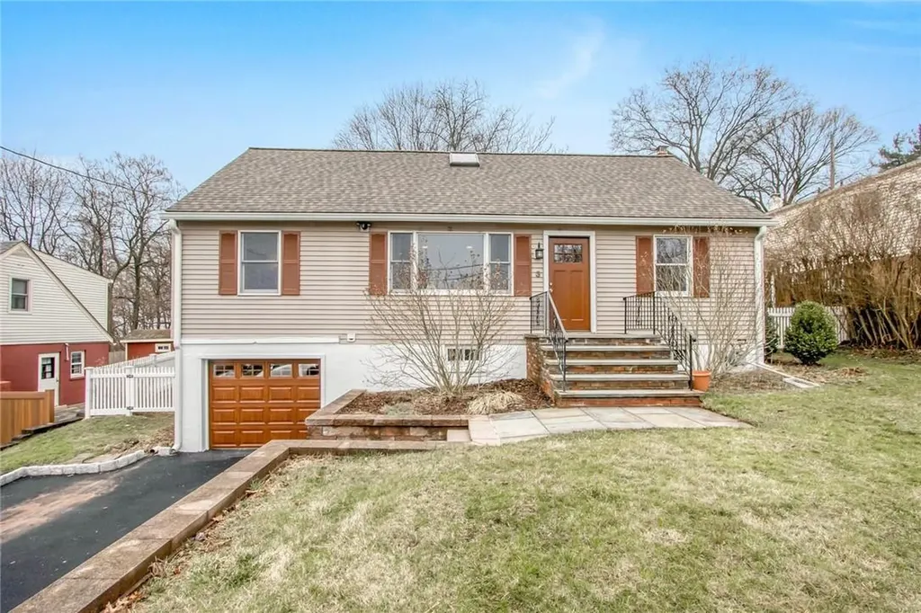 3 Hall Avenue Nyack NY 10960