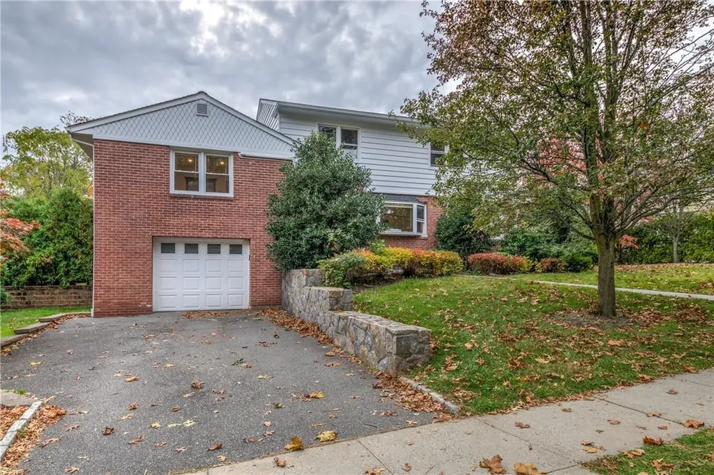 203 S Barry Avenue Mamaroneck NY 10543
