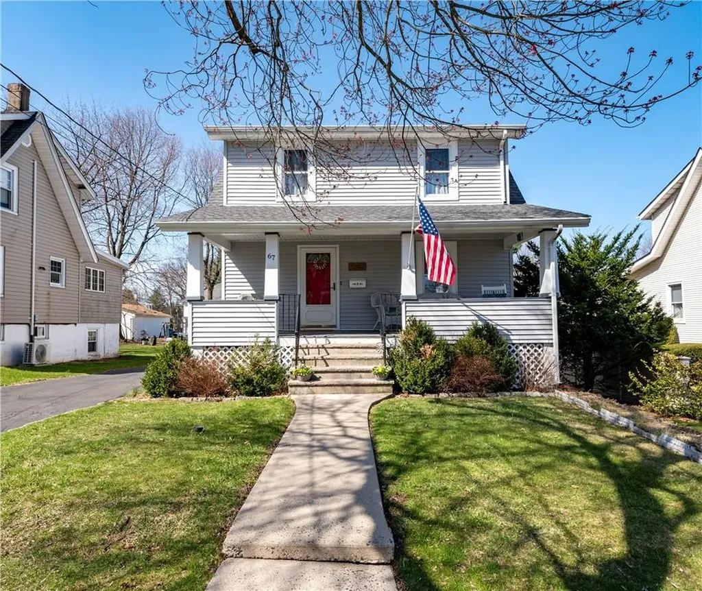 67 Lincoln Avenue Pearl River NY 10965