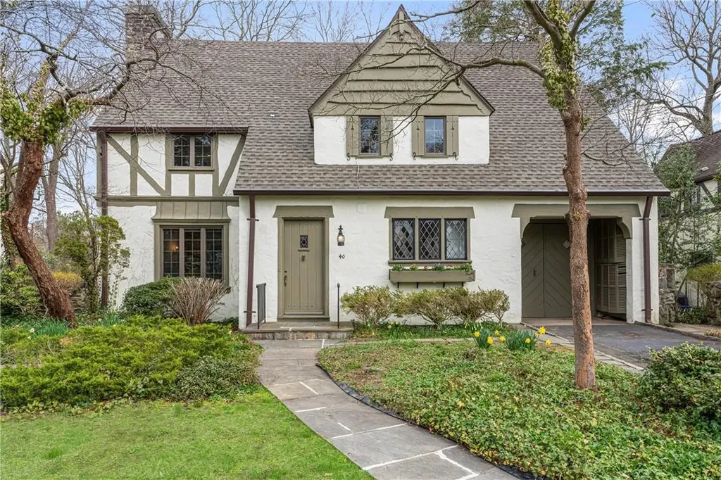 40 Vine Road Larchmont NY 10538