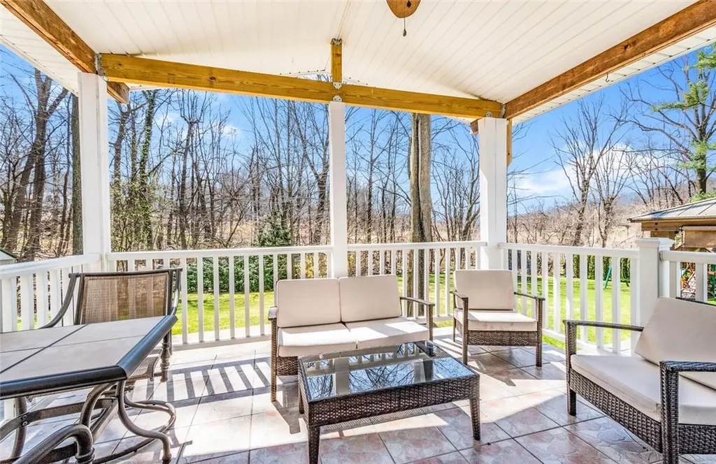 45 Brynwood Road Yonkers NY 10701
