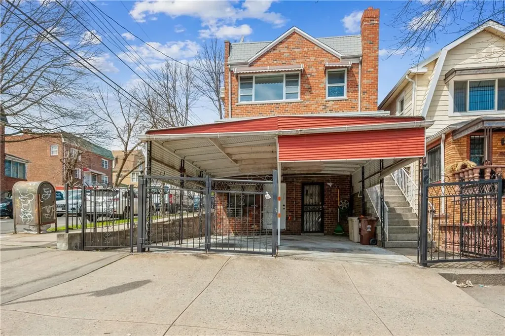 1801 Pitman Avenue Bronx NY 10466