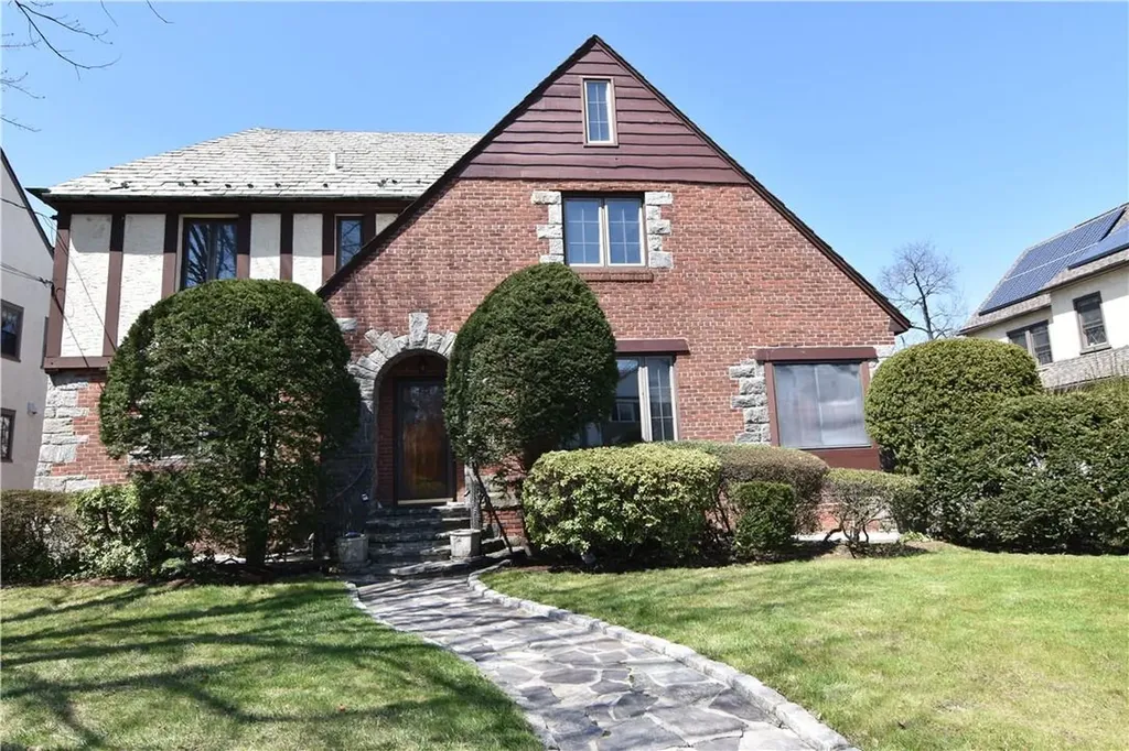 360 Claremont Avenue Mount Vernon NY 10552