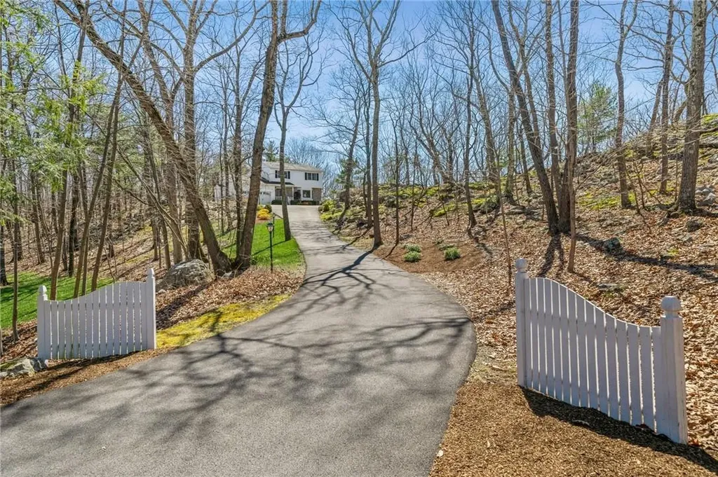 91 Rock Ridge Road Chester NY 10918