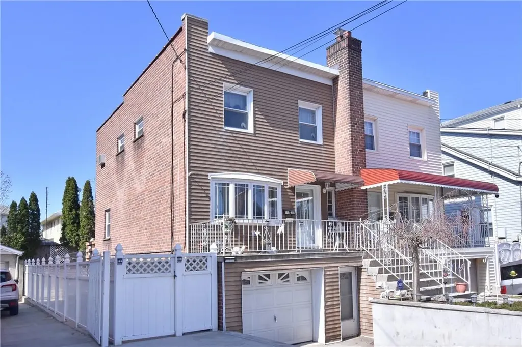 1613 Haight Avenue Bronx NY 10461