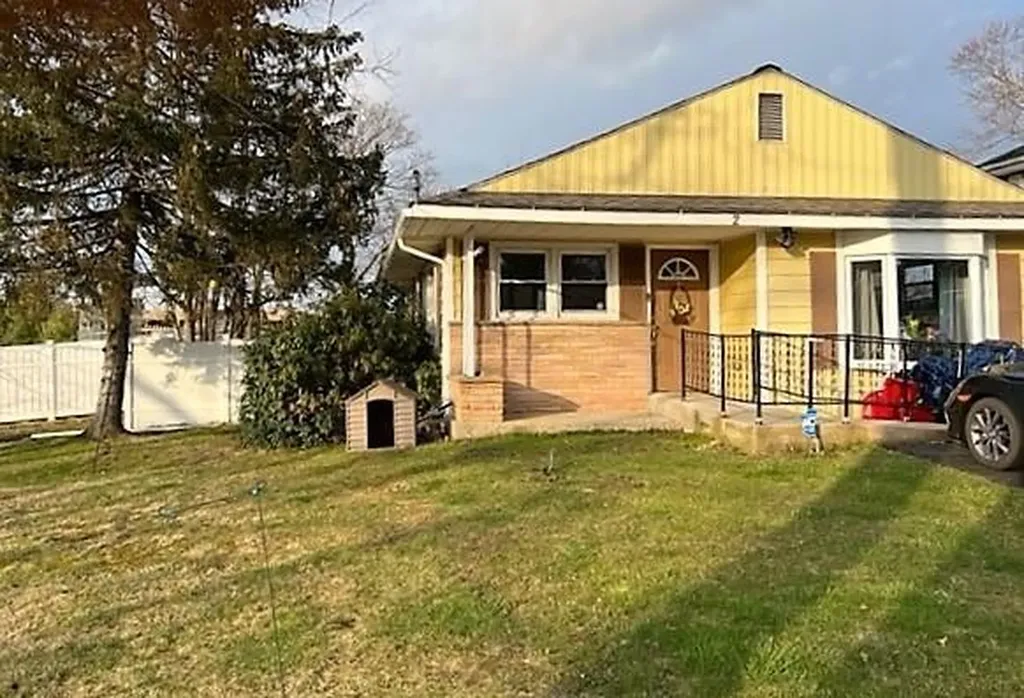 2 Euclid Avenue Middletown NY 10940