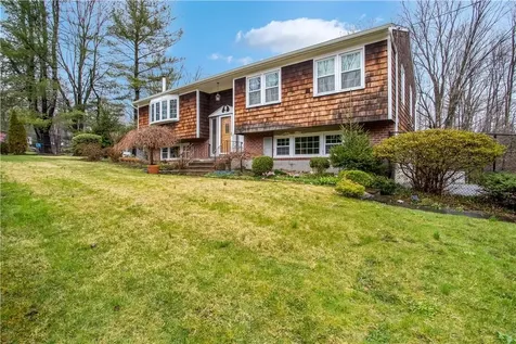 127 Millertown Road Bedford NY 10506