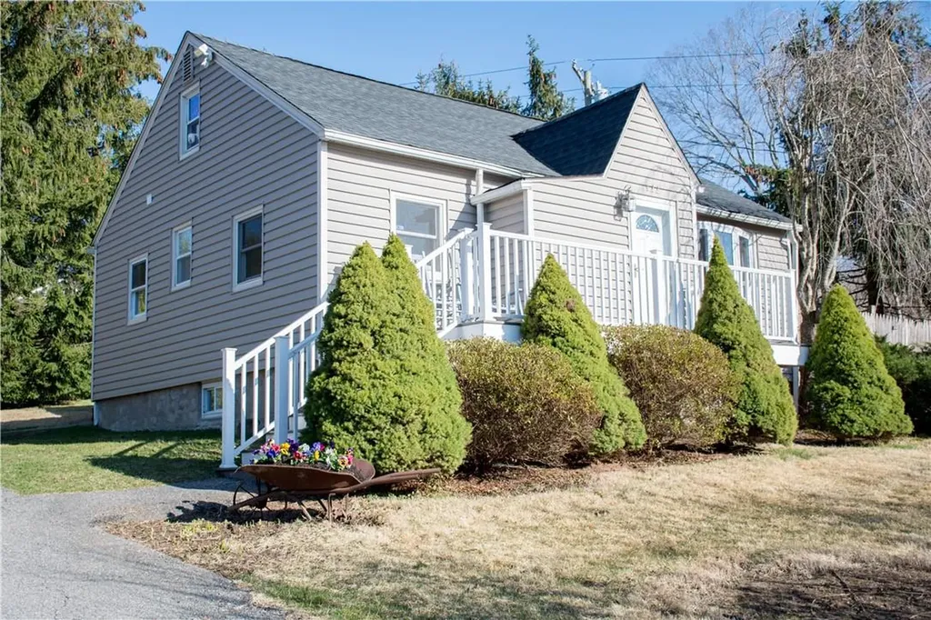 122 Cottage Road Carmel NY 10512