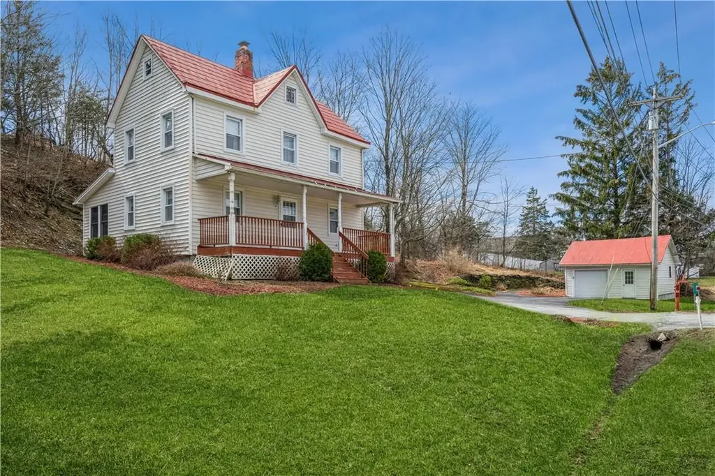 53 Meadow Road Florida NY 10921