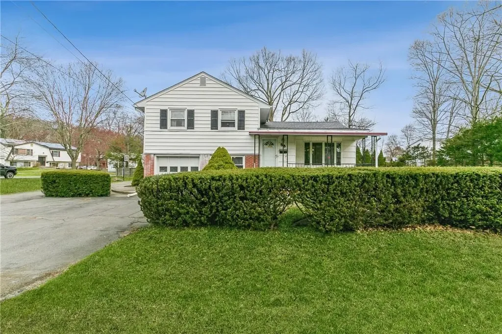 56 Madison Avenue Garnerville NY 10923