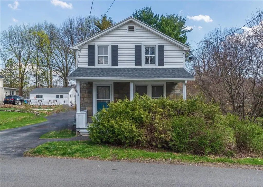 68 Dutchess Terrace Beacon NY 12508