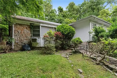 3 Keating Place Hartsdale NY 10530