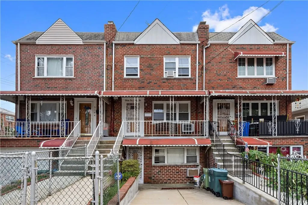 3192 Fairmount Avenue Bronx NY 10465