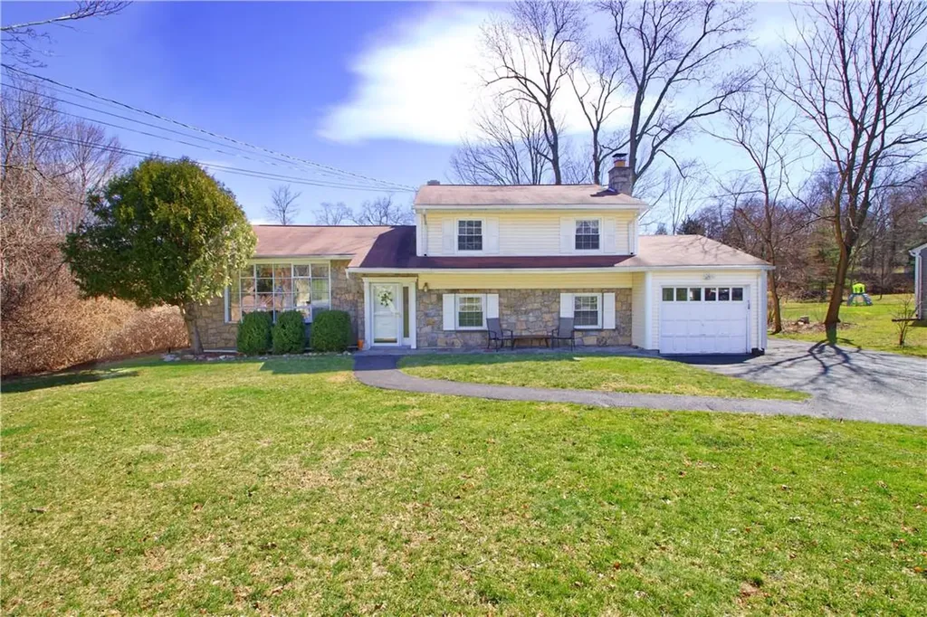 62 Valley Road Carmel NY 10512