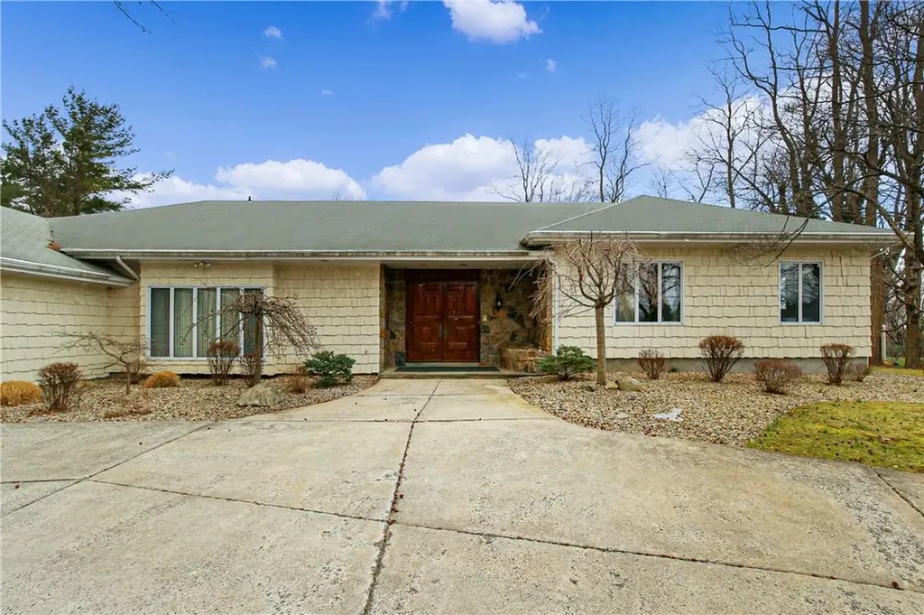 509 West Street Harrison NY 10528