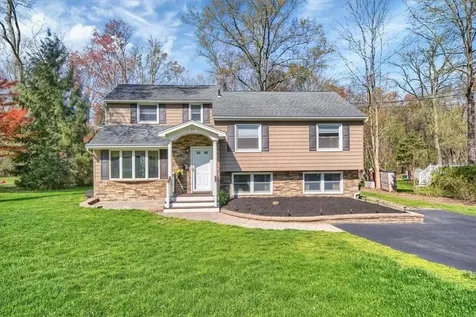 12 Hobe Street West Nyack NY 10994