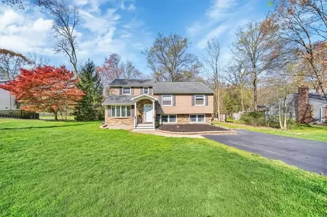 12 Hobe Street West Nyack NY 10994