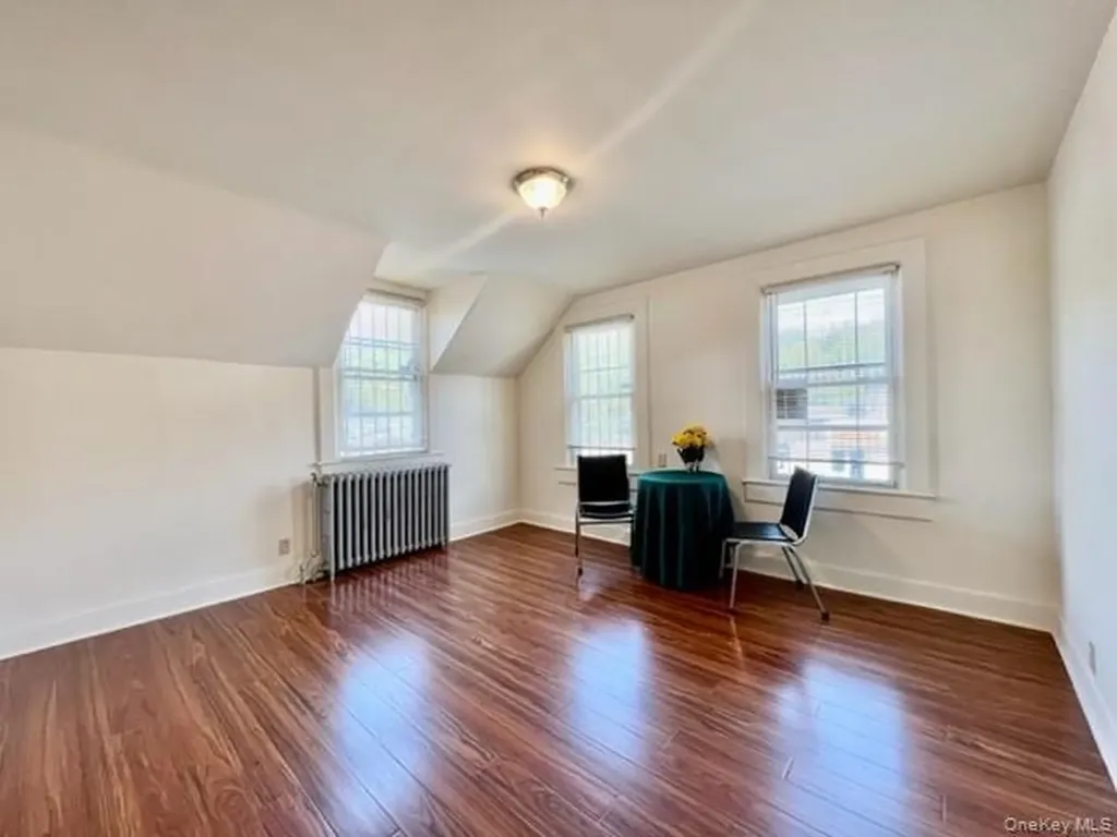 85 Mclean Avenue Yonkers NY 10705