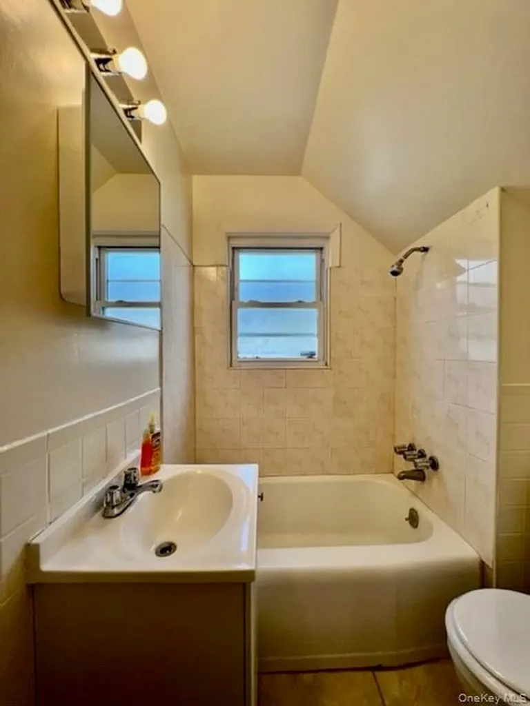 85 Mclean Avenue Yonkers NY 10705