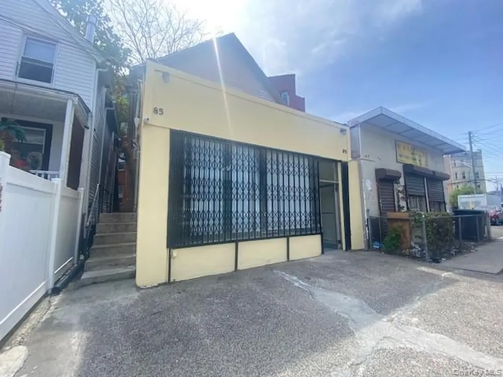 85 Mclean Avenue Yonkers NY 10705