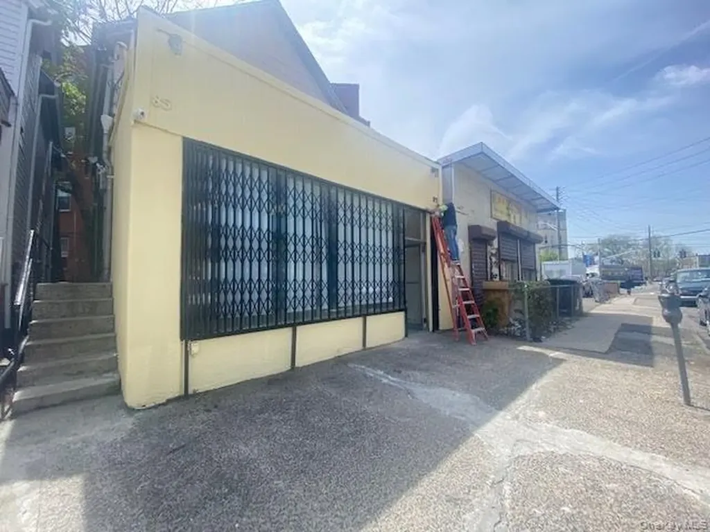85 Mclean Avenue Yonkers NY 10705