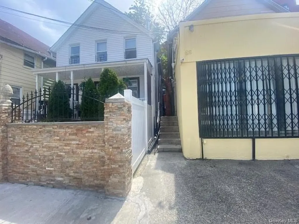 85 Mclean Avenue Yonkers NY 10705