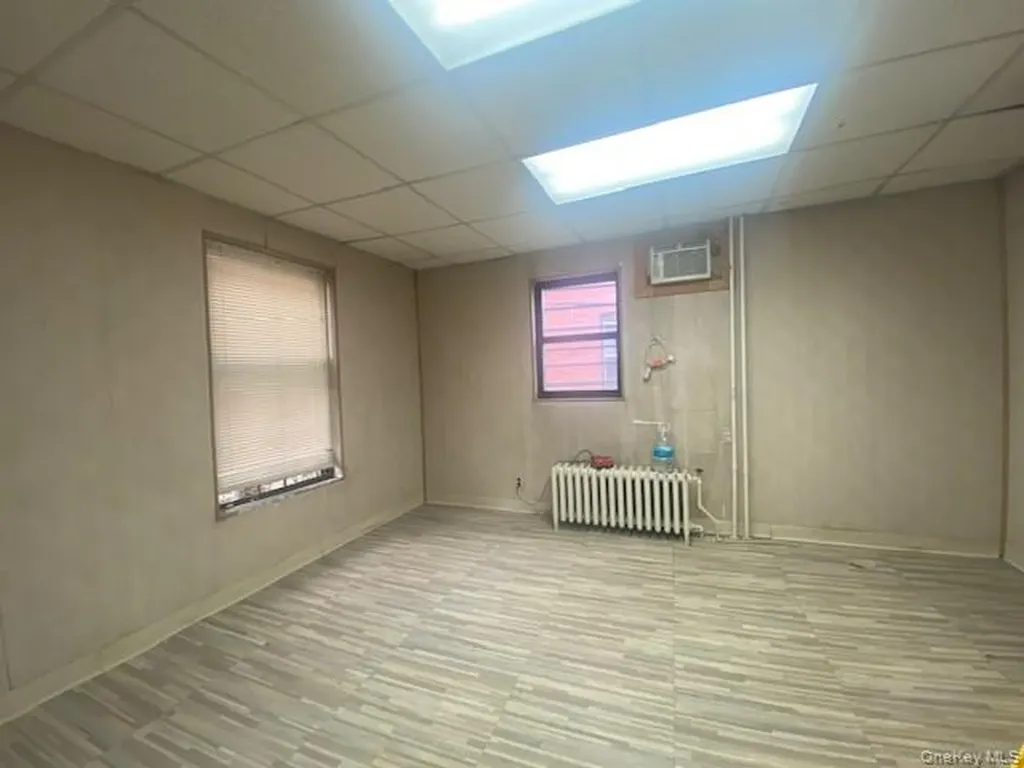 85 Mclean Avenue Yonkers NY 10705